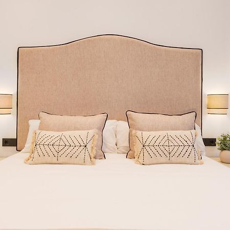 New Design Apartment - Private Patio - Gallos 2 Σεβίλλη Εξωτερικό φωτογραφία